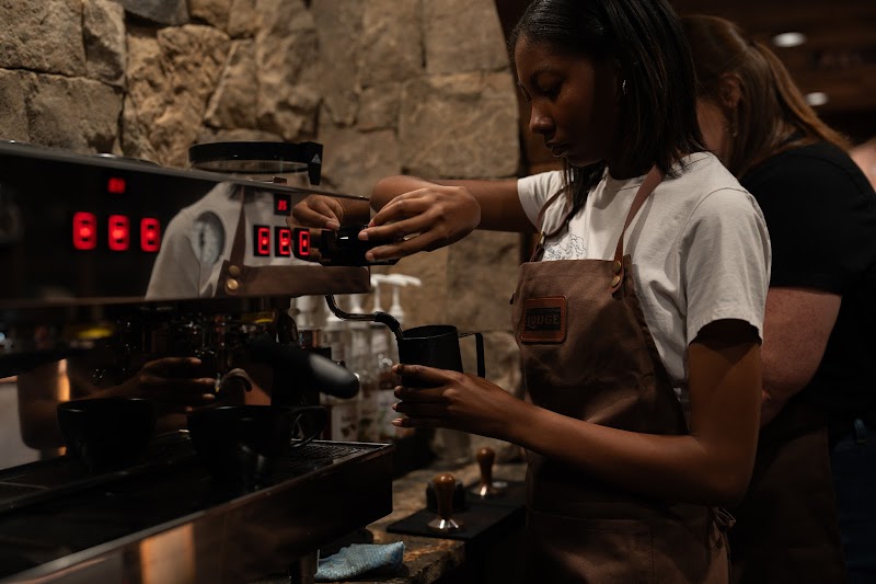 The Lodge at Cascade Hills Church