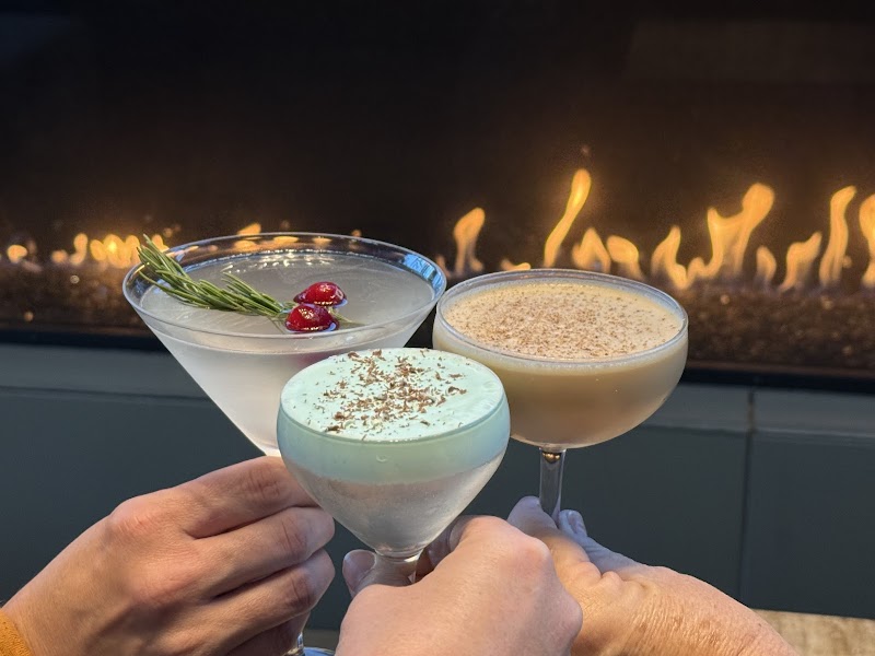 Helix Wine, Craft Bar & Cafe