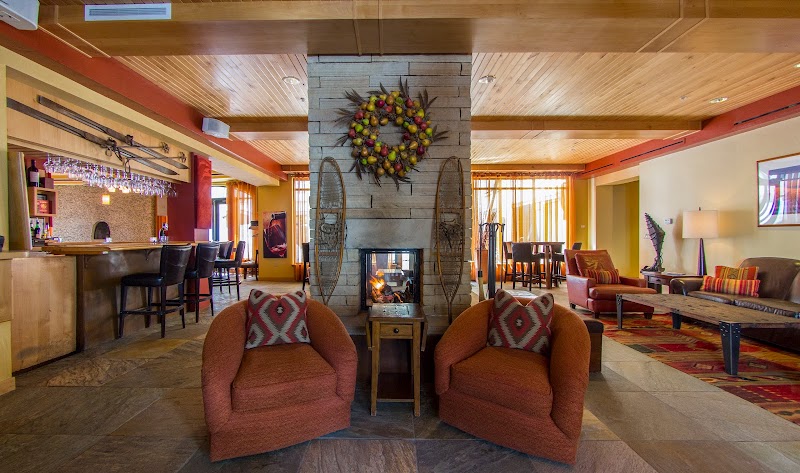 The Blonde Bear Tavern & Cafe