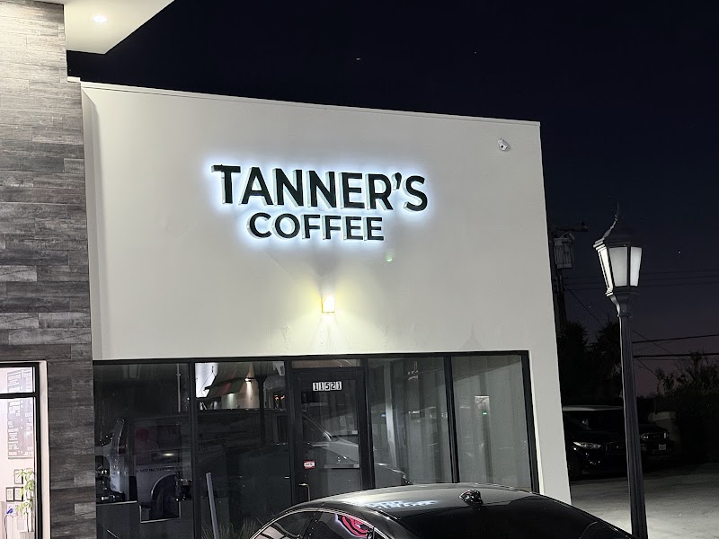 Tanner's Coffee Co. - La Mirada
