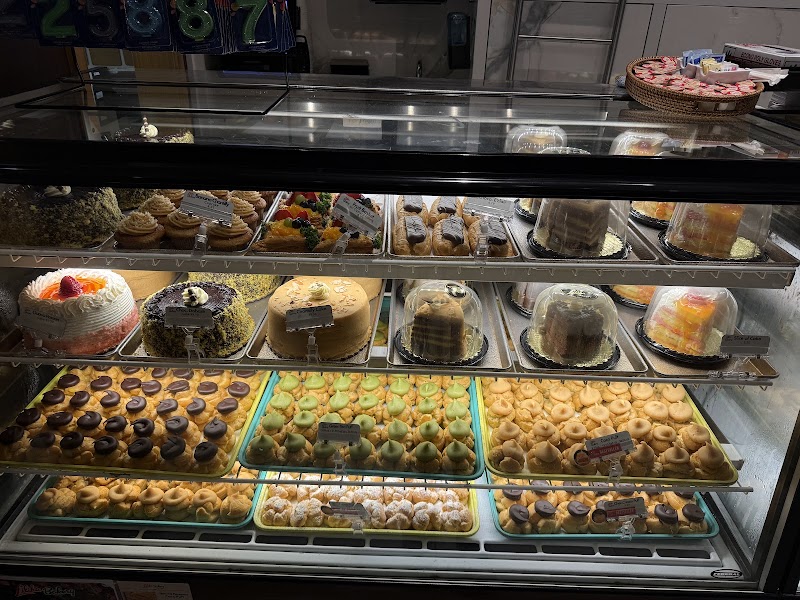Liliha Bakery Waikiki
