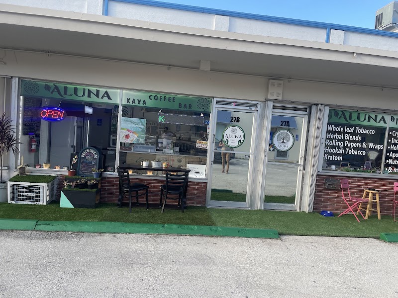 Aluna Coffee, Kava and Market
