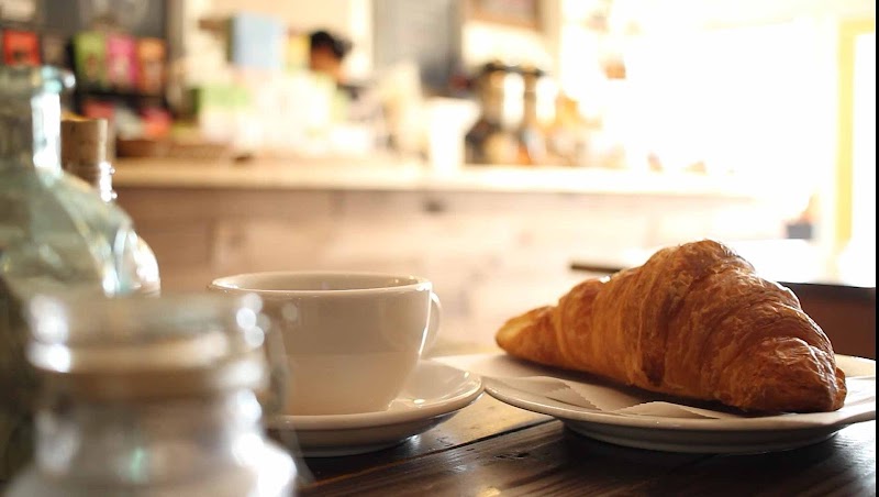 Elly's Place (Sunrise Market)