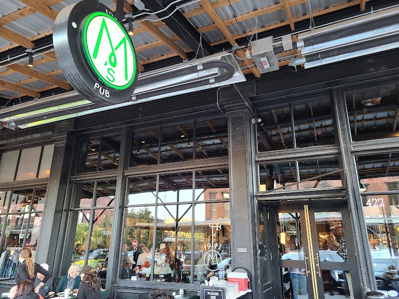 M's Pub