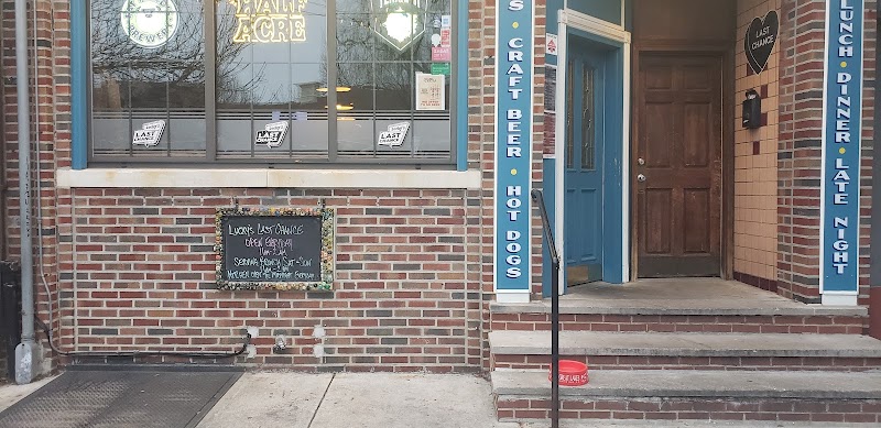 Lucky's Last Chance - Queen Village