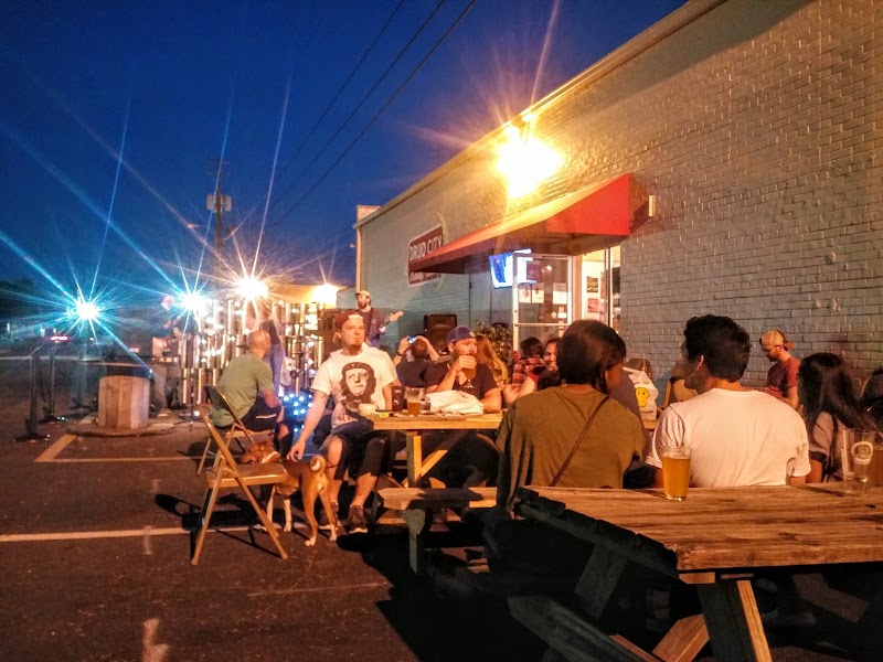 Druid City Brewing Company Taproom & Ell's Kitchen