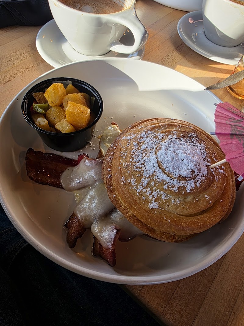 Coco's Donuts & Coffee Bar