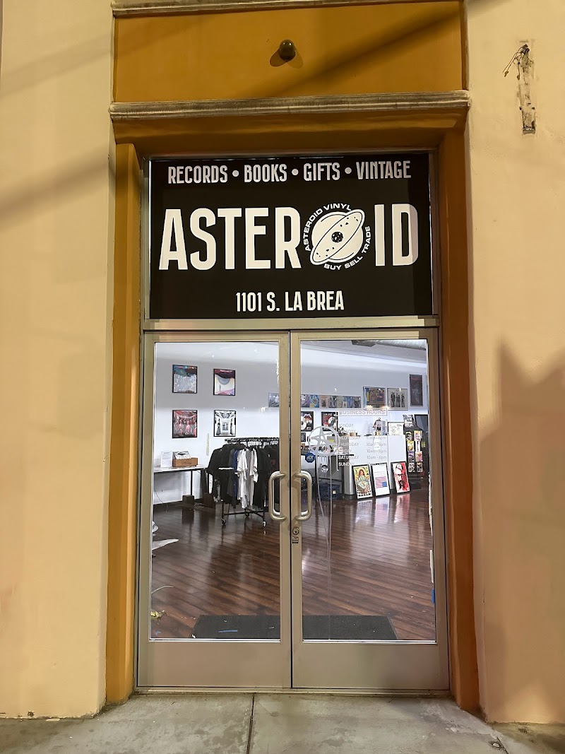 Asteroid Vinyl Cafe