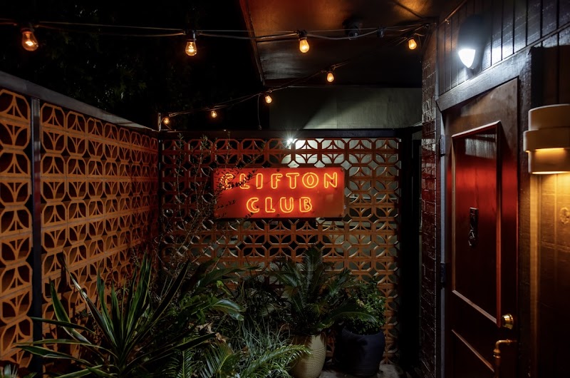 Clifton Club Bar & Lounge