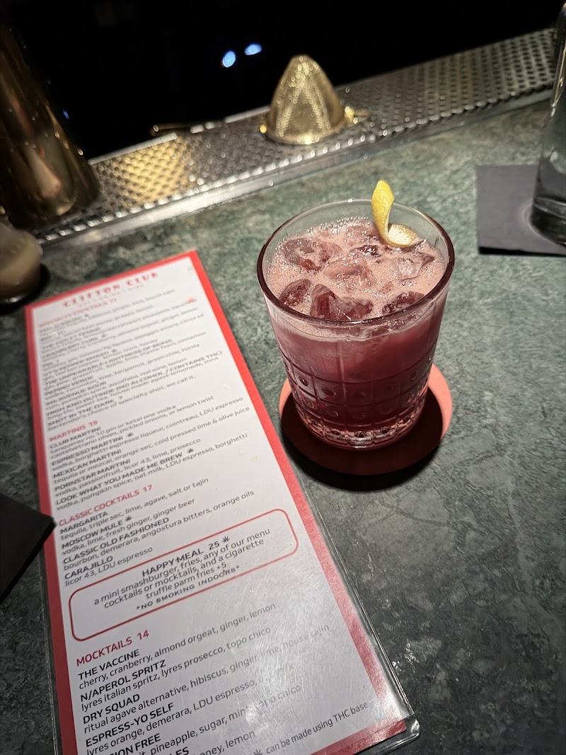 Clifton Club Bar & Lounge