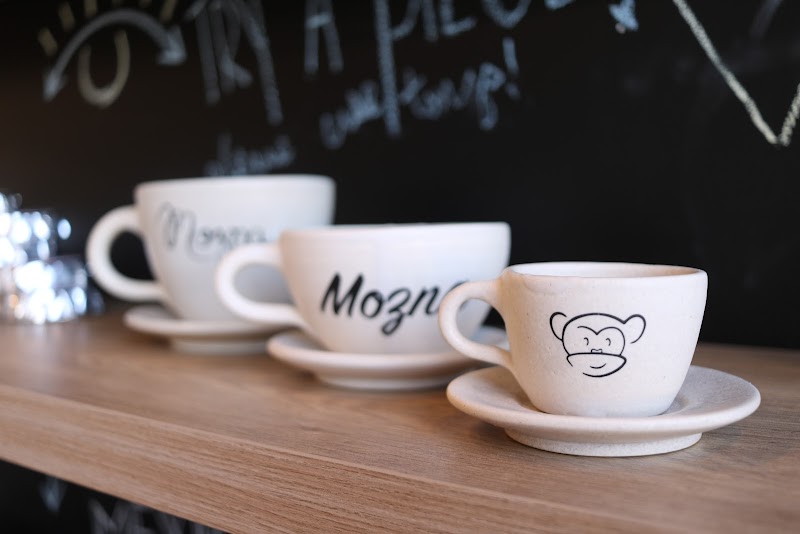 Mozna Chocolate & Coffee Co.