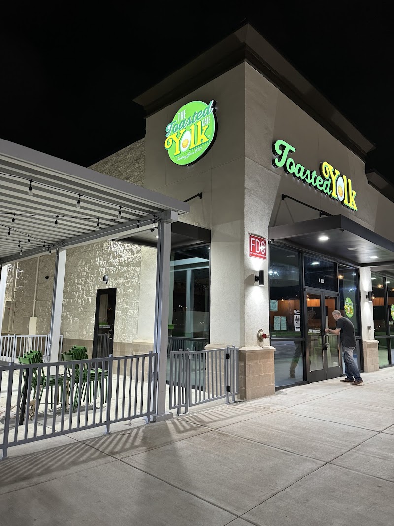 The Toasted Yolk Cafe