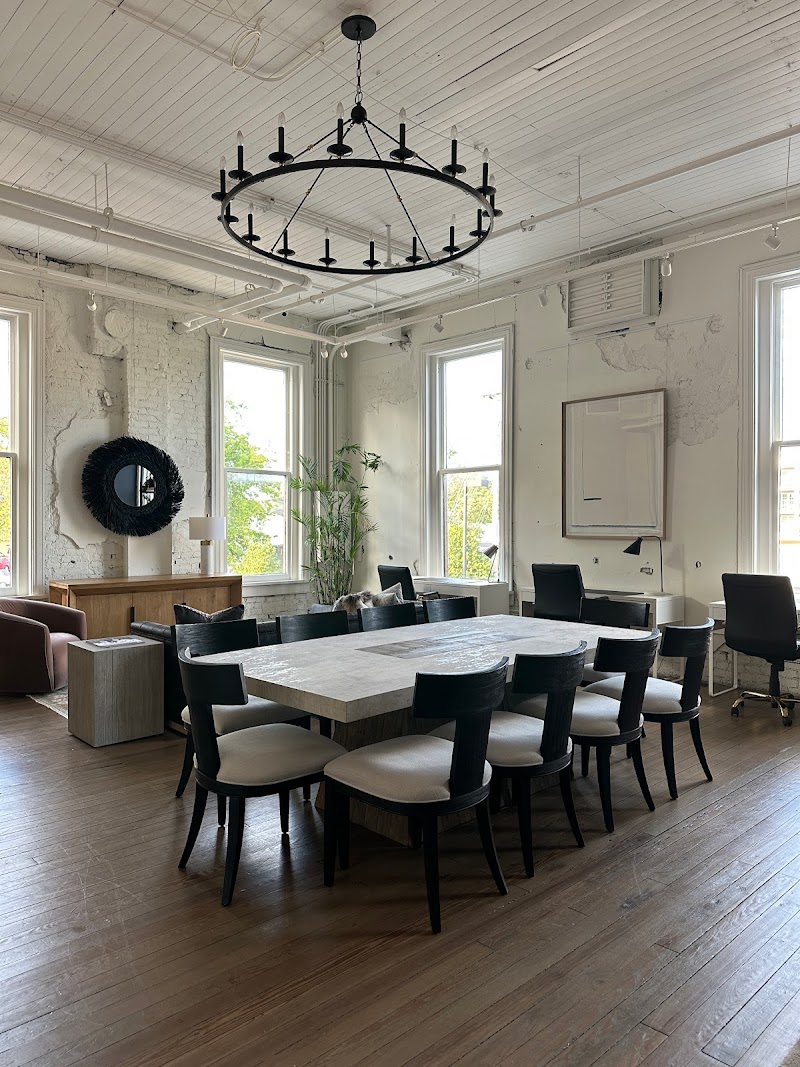 ONYX + ALABASTER Coffee Lounge