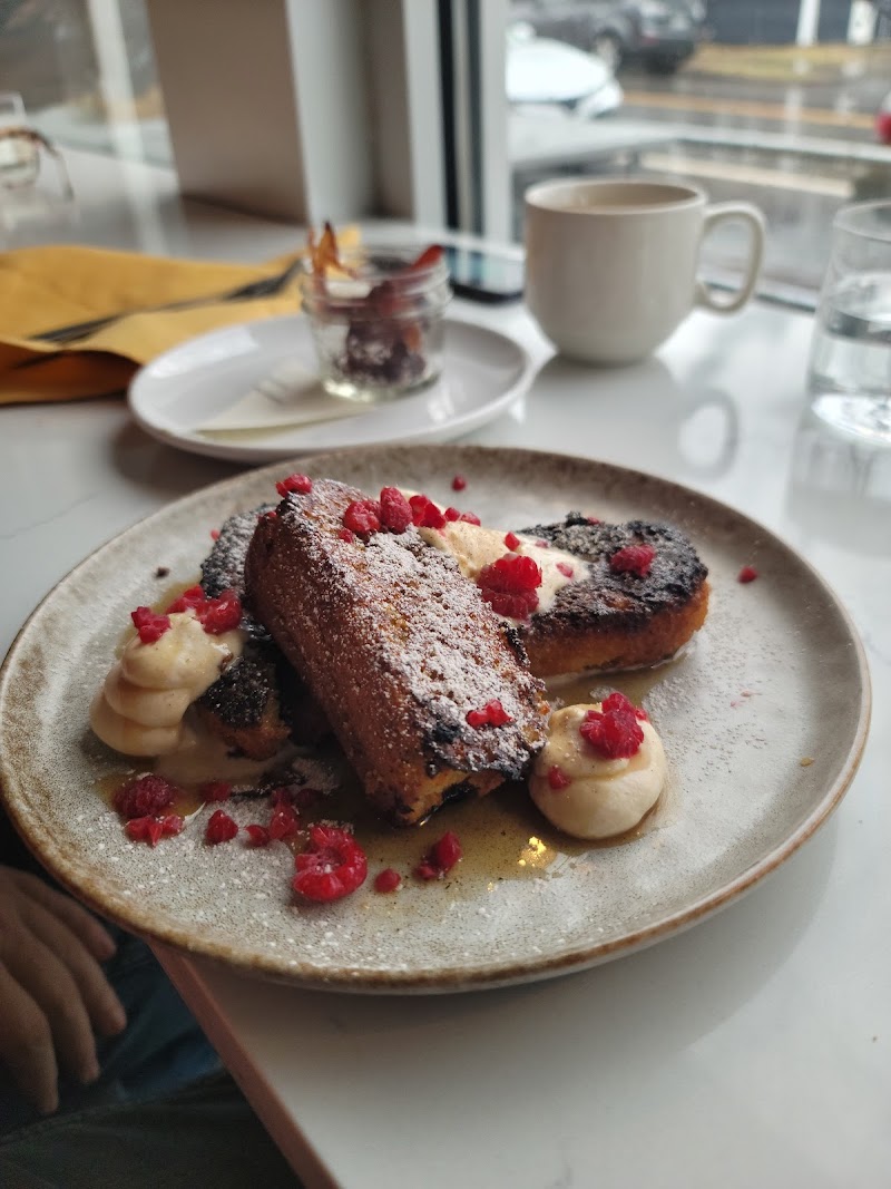 bloom Restaurant & Wine Bar