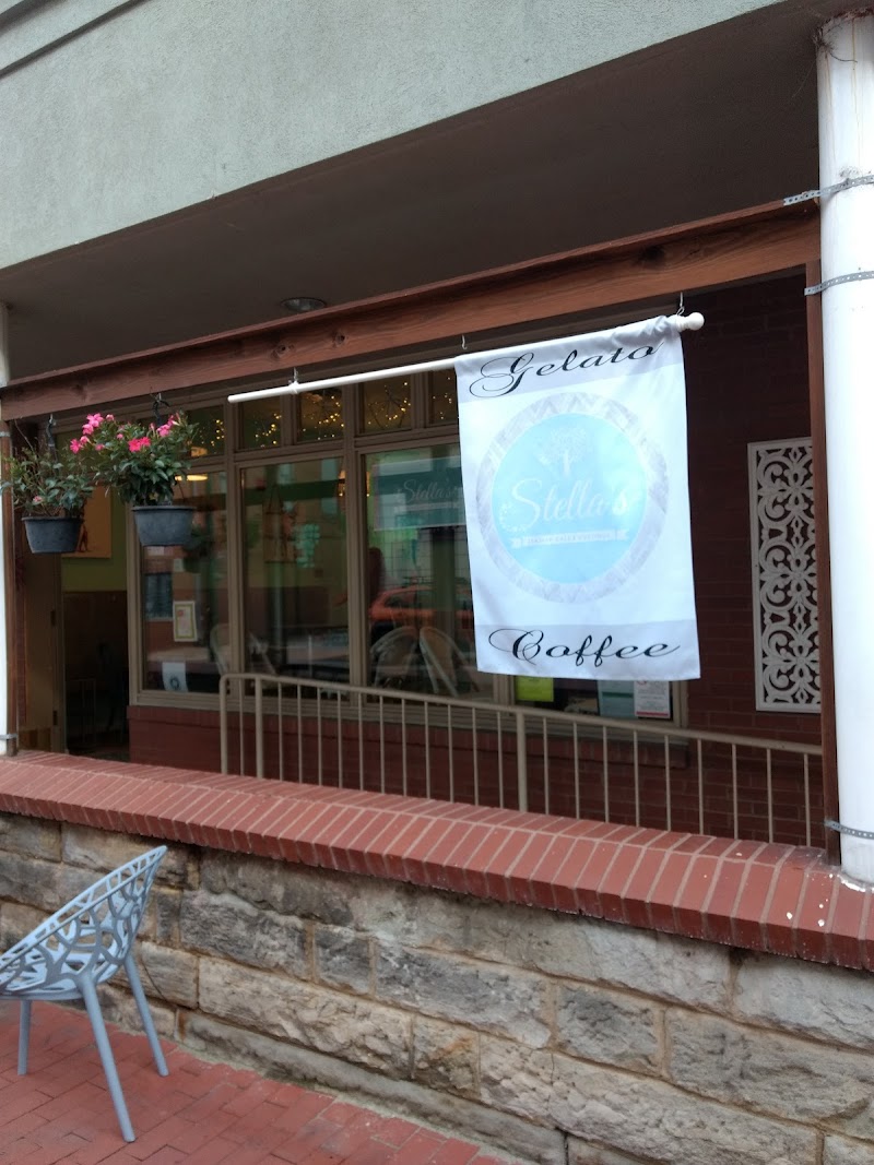 Stellas Gelato/Specialty Market