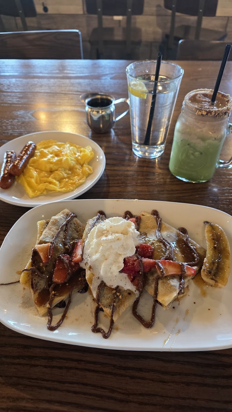 Another Broken Egg Cafe