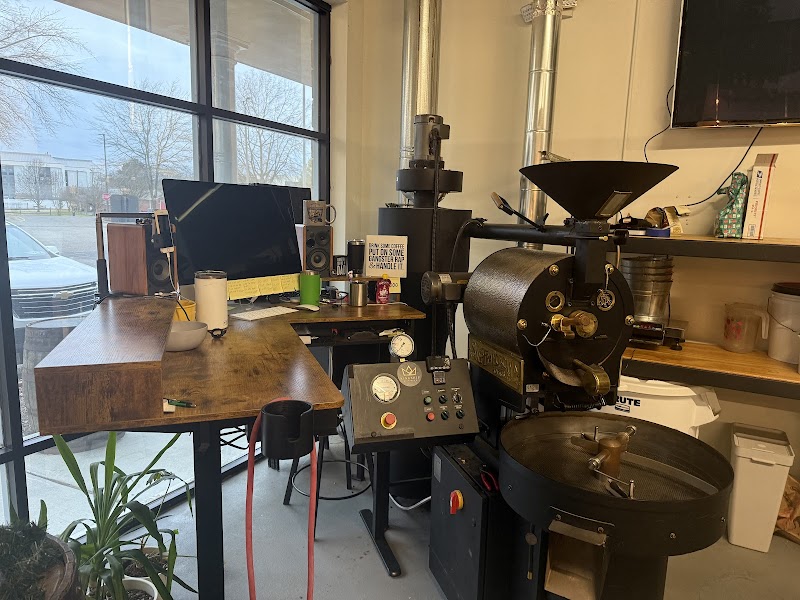 Kingship Brewing Co: Coffee & Kombucha