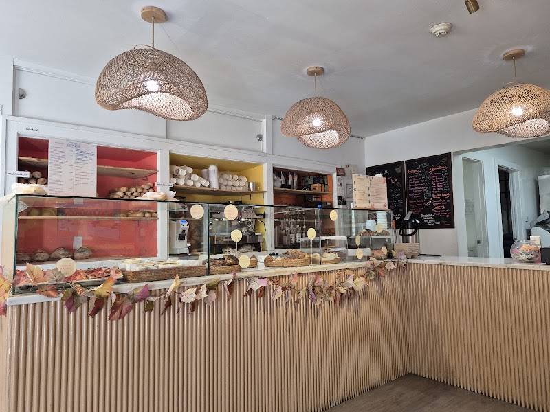 Otok Bakery