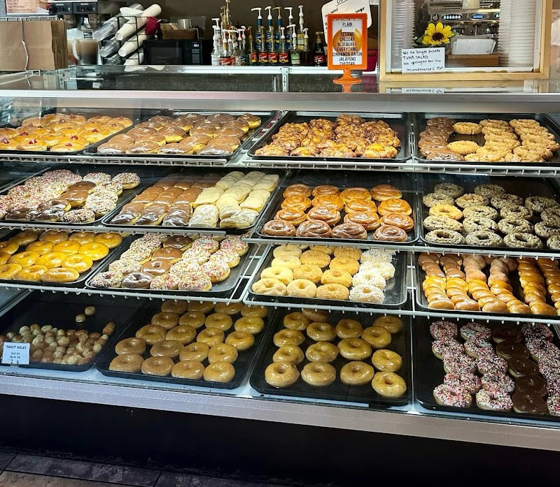 S & P Bakery and Coffee