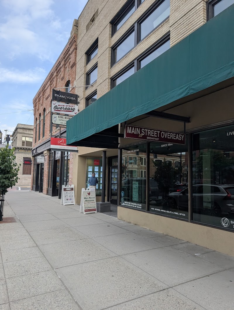 Main Street Overeasy