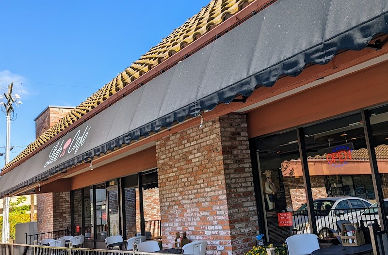 Lido Café and Bakery