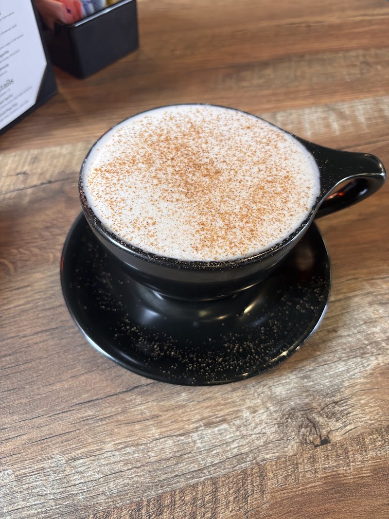 CG Cafe & Roastery (Common Grounds)