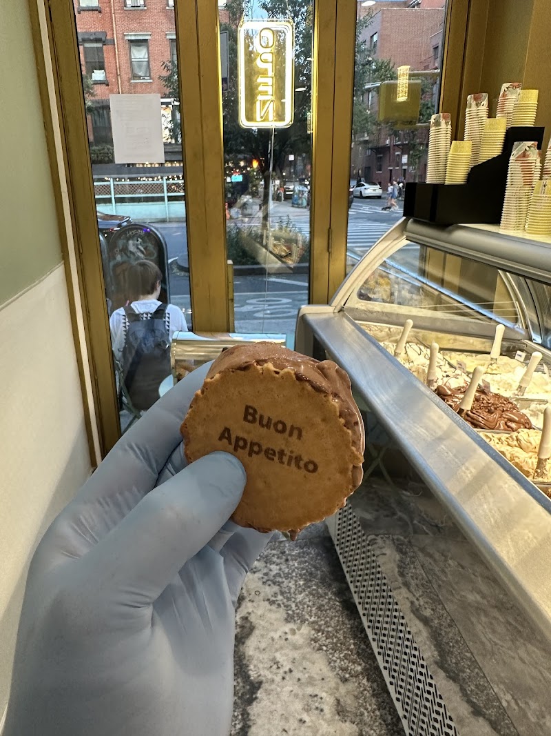 Gelatoville Italian Gelato Coffee & Bakery