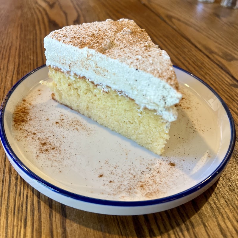 Rita’s Café: Books, Wine, & Language Exchange (formerly French Café 1515)