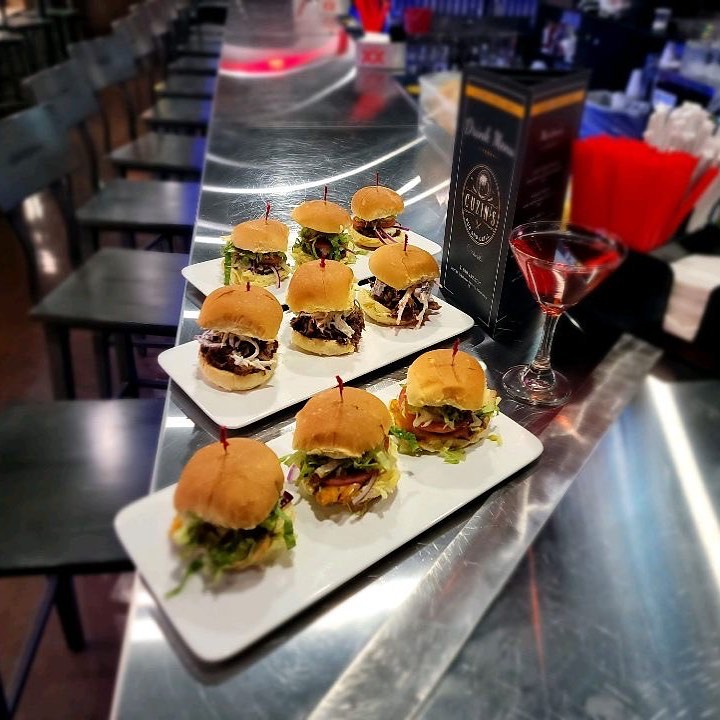 Cuzin’s Pub & Grill