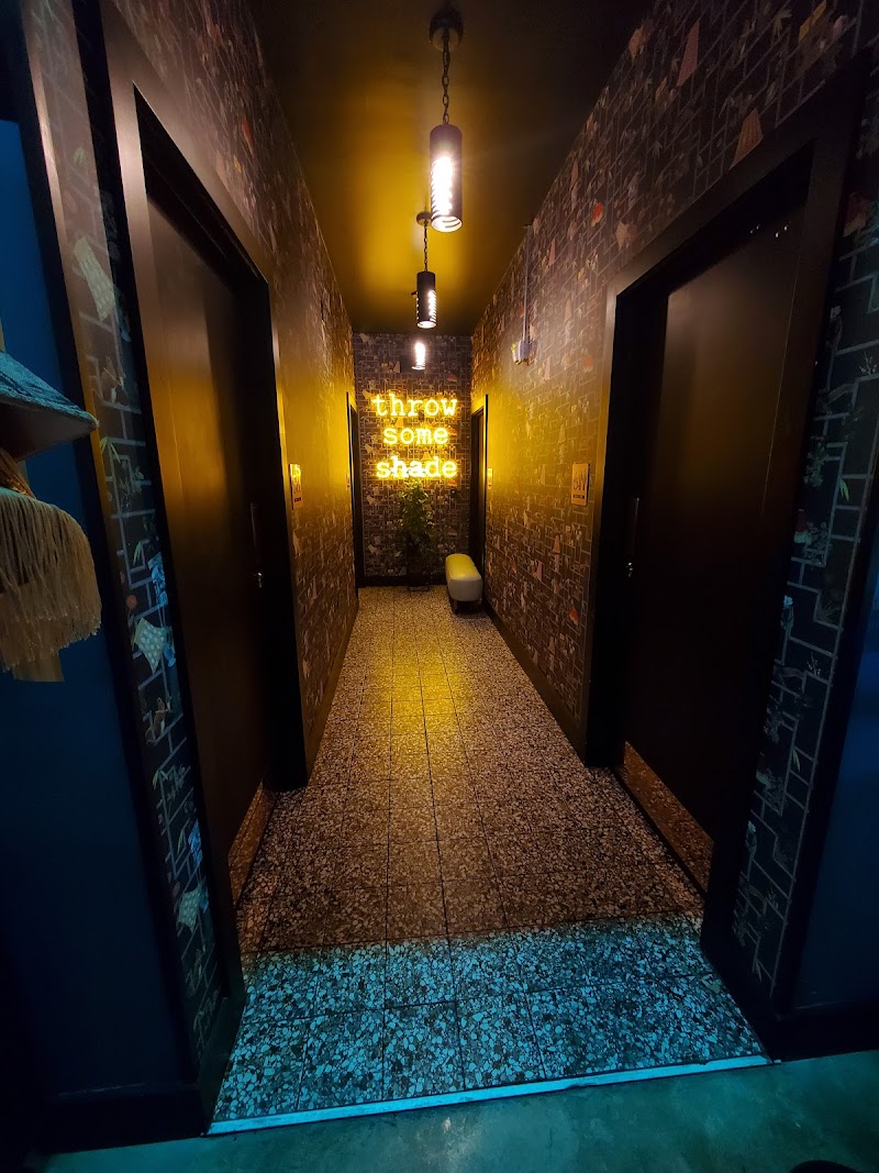 Lamp & Shade Craft Kitchen and Cocktails