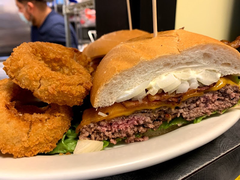 Hidden Kitchen Route 80 - North Branford