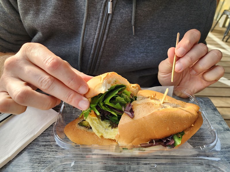 Capulín Eats & Provisions