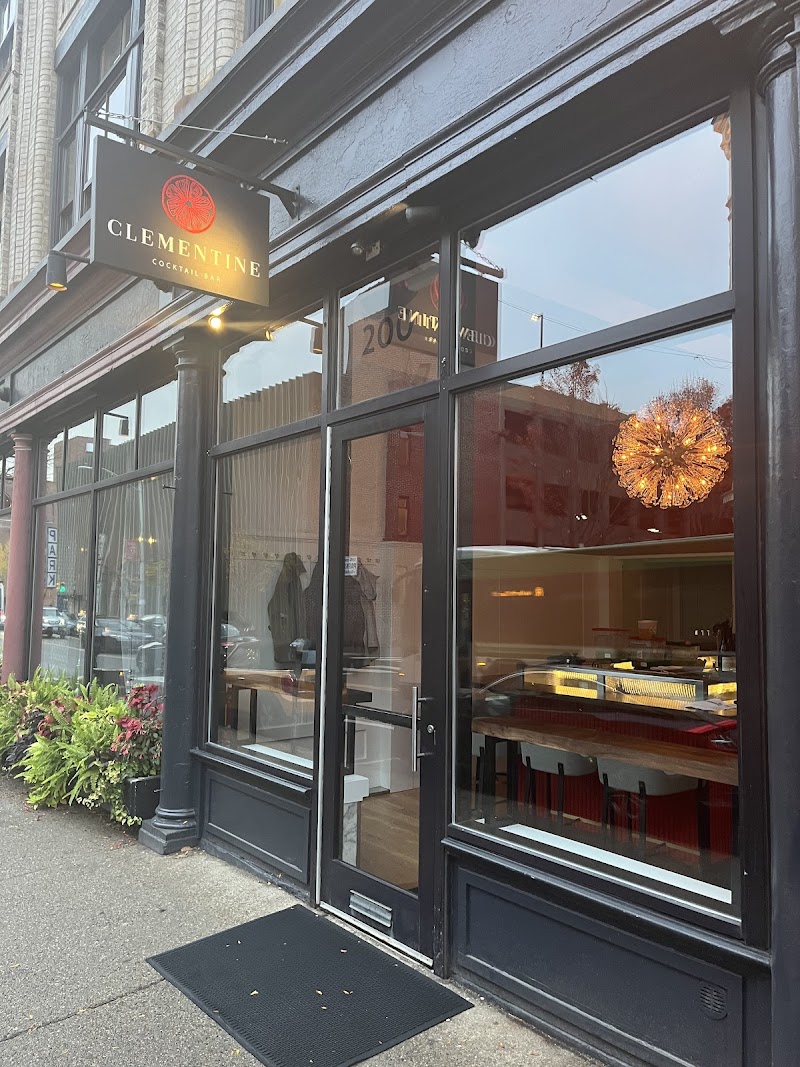Clementine Cocktail Bar