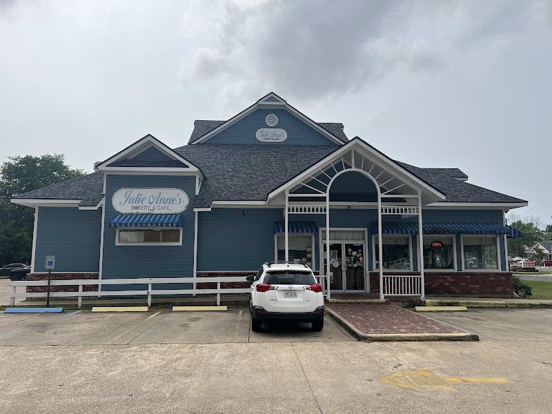 Julie Anne's Bakery & Cafe