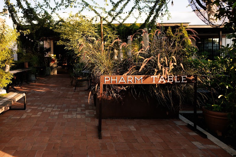 Pharm Table