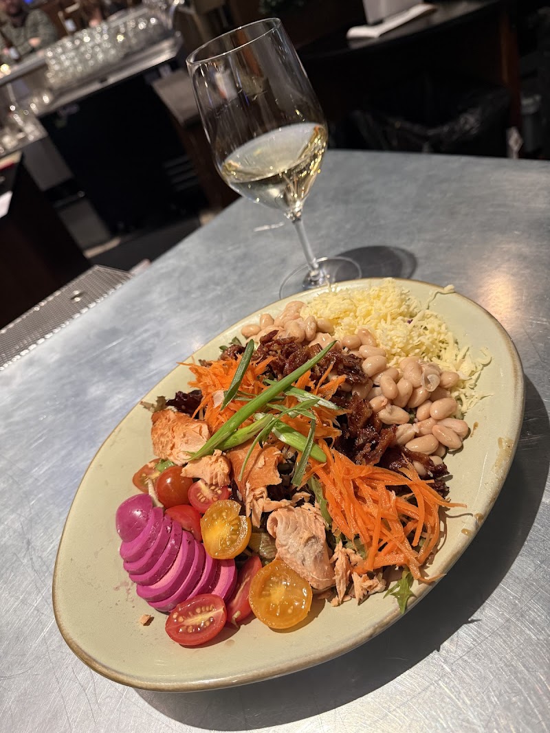 Trillium Kitchen + Cocktails