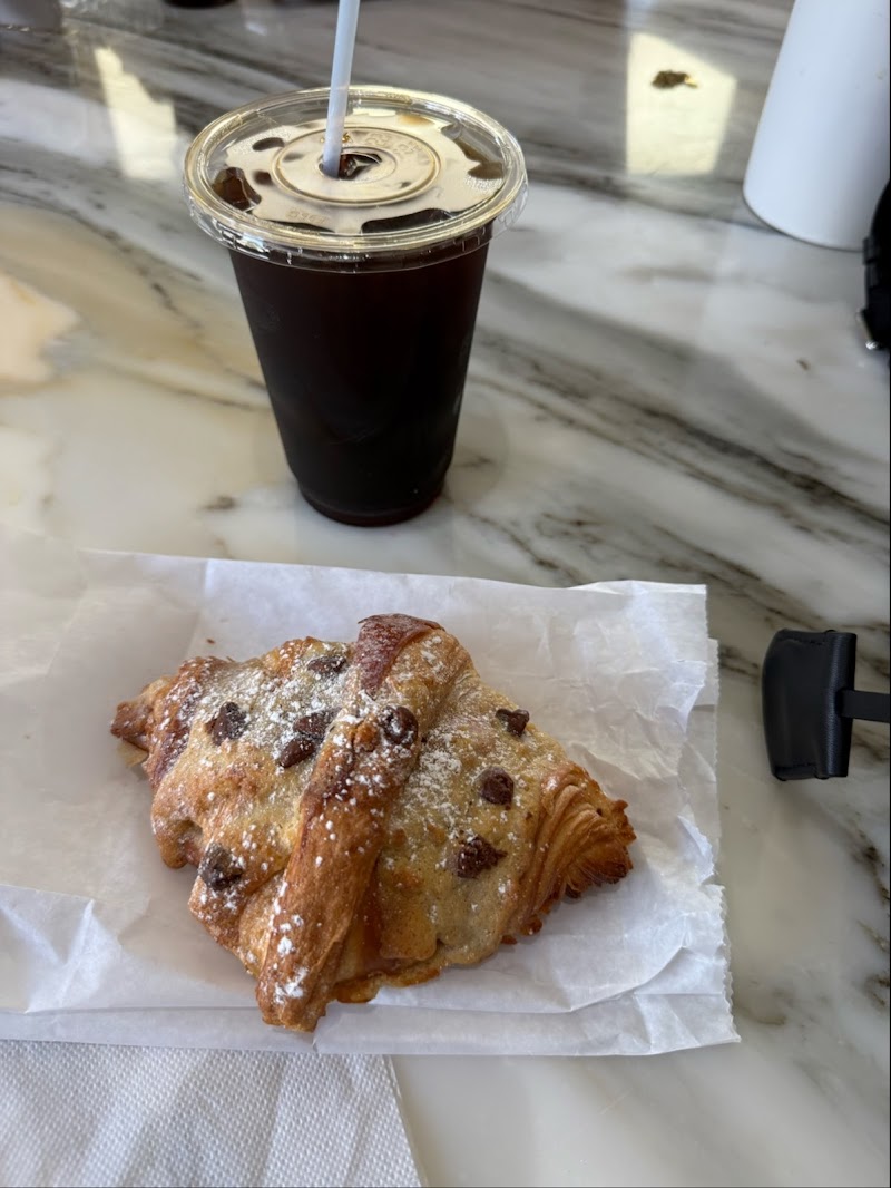 The Quarters Coffee House