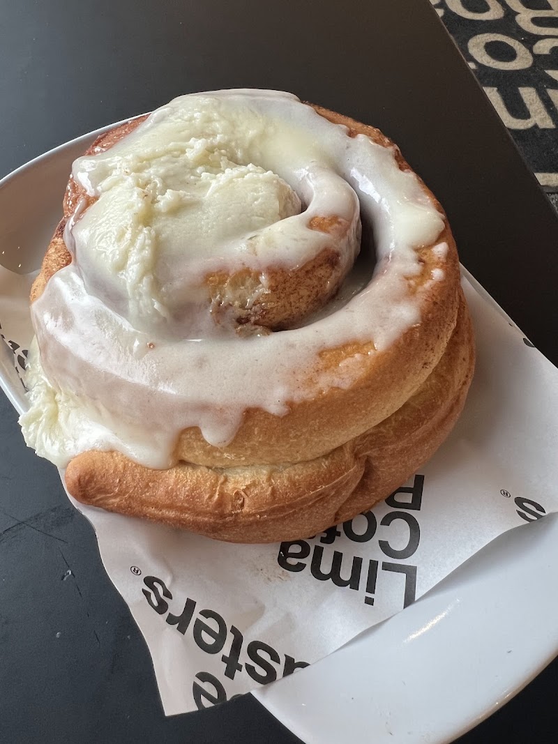 Lima Coffee Roasters - Old Town Coffee Shop