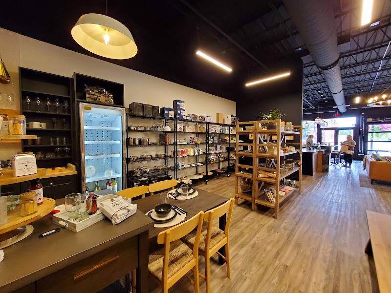 The Edge Co | Boutique & Coffee