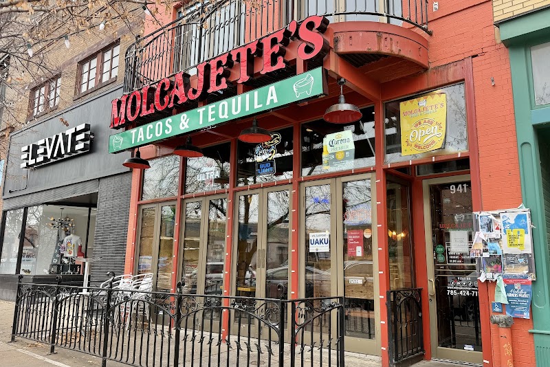 Molcajete's Lawrence