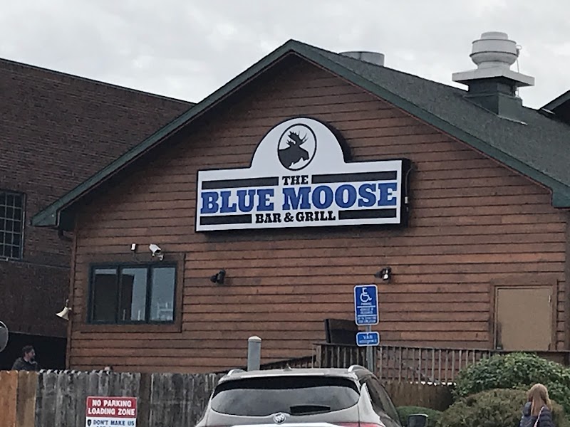 Blue Moose Bar & Grill