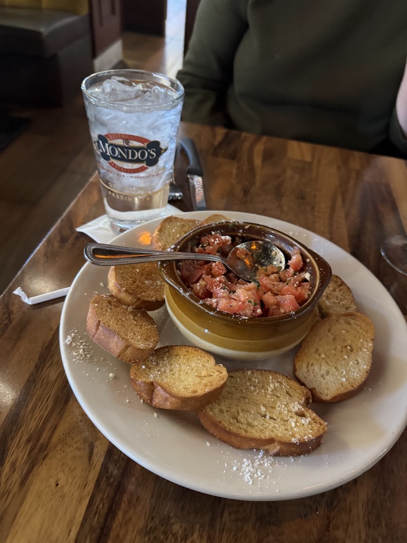 Mondo's Ristorante Italian