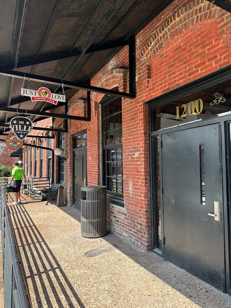 Just Love Coffee Cafe - Nashville Marathon