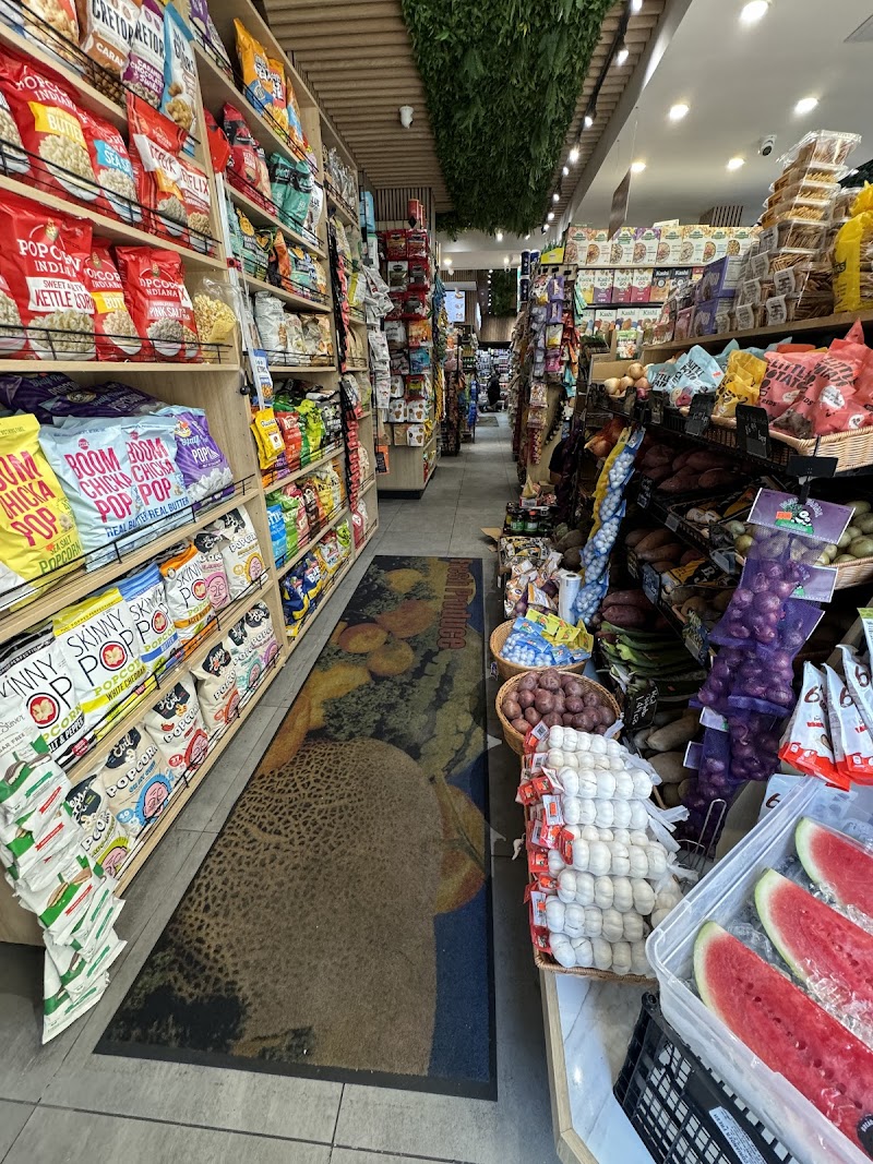 Bread & Butter Market (505 Grand Street)