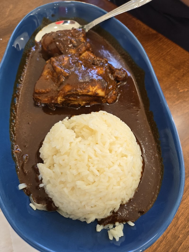 Chelsy's Oaxacan Restaurant & Bakery