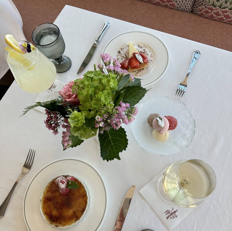 Flora at Gardiner House