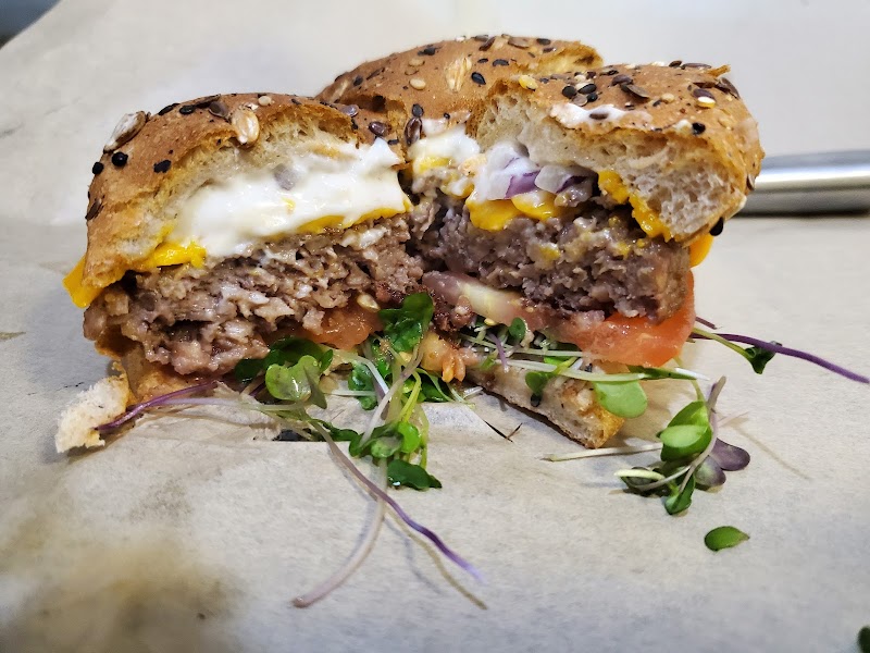 Essential Smoothies Cafe