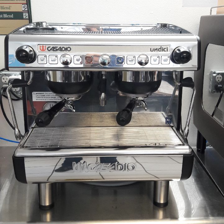 KRAZY 4 COFFEE LLC. & DR CAFÉ.