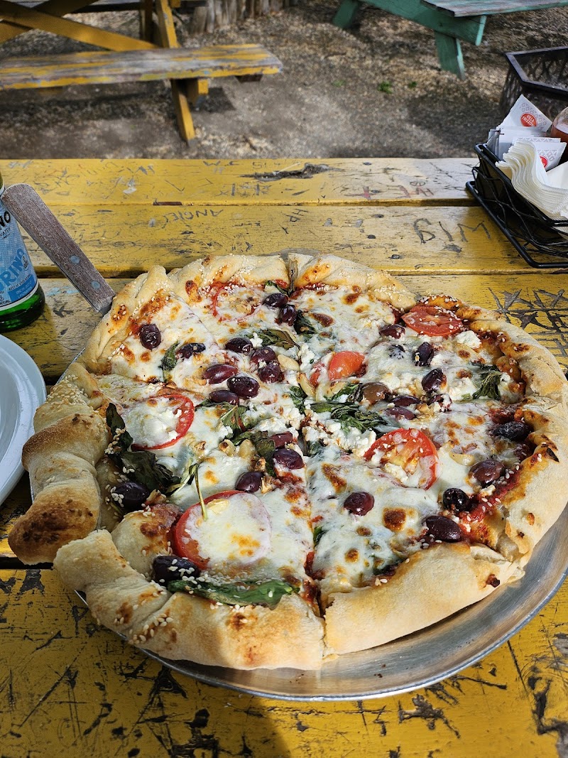 Taos Pizza Out Back