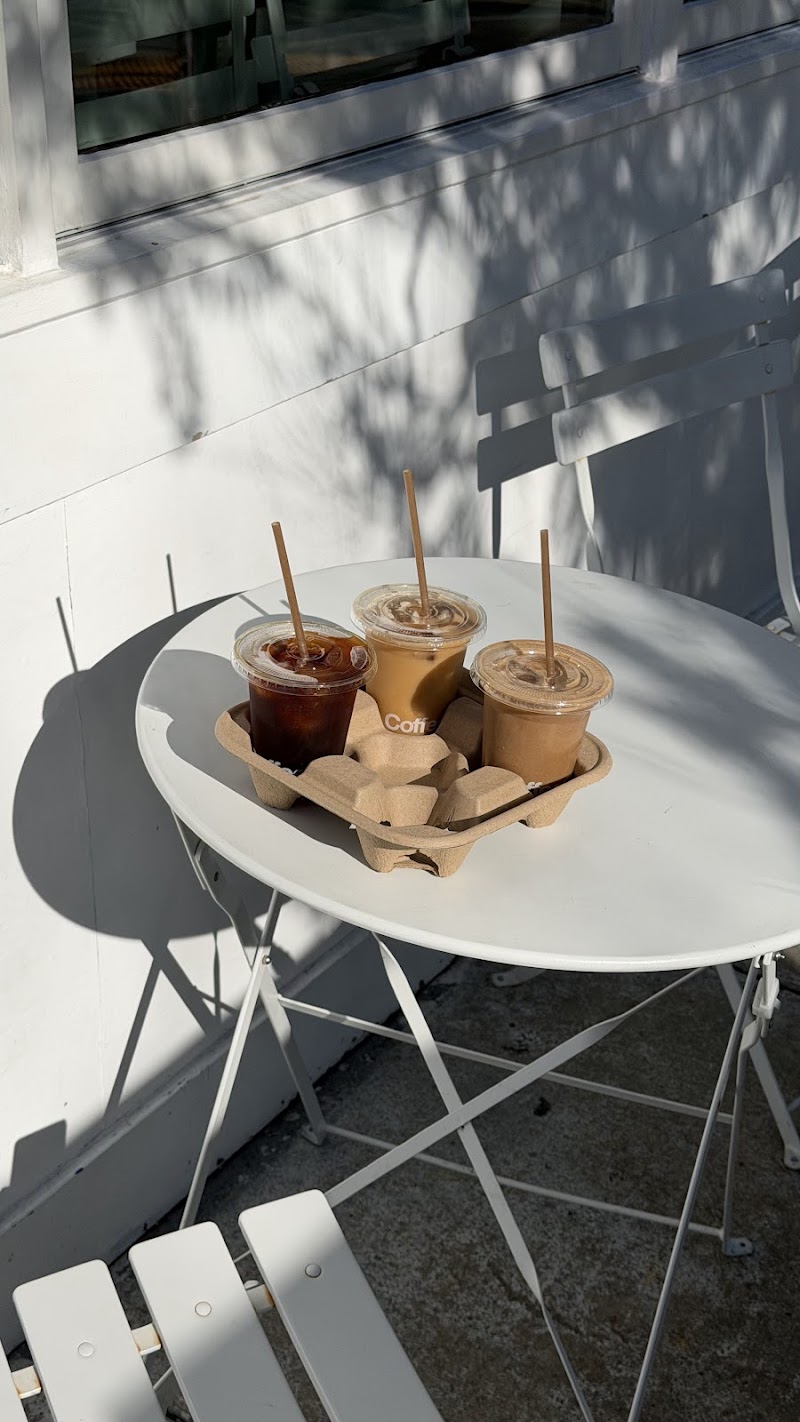 CoffeeShop | Bakery + Micro-Roastery